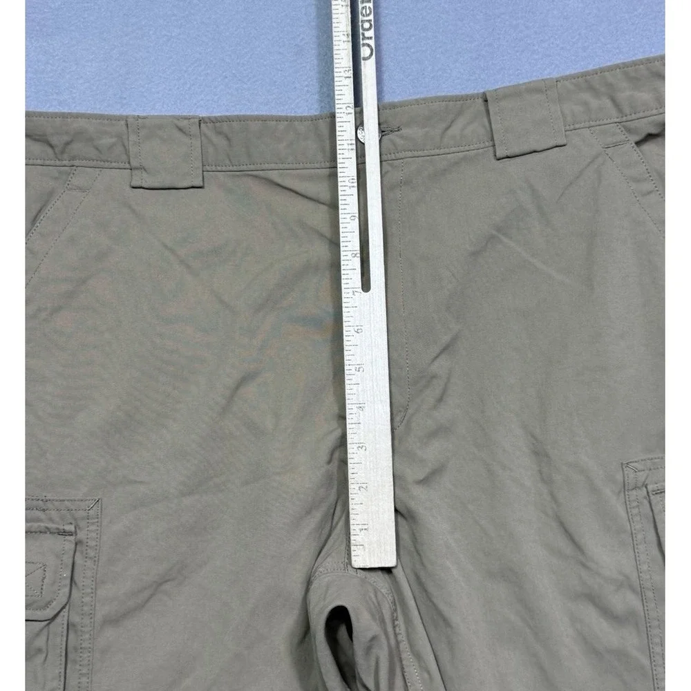 Duluth Trading Cargo Shorts Mens XXL 40x11 Brown Performance Stretch Gorpcore